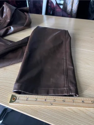 Abercrombie & Fitch ’90s Straight Faux Leather Pants Brown Size 25 / 0 thumbnail 13