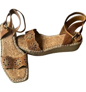 Crown Vintage Espadrille Sandals Fentisa Warmest Buff Cow Suede thumbnail 1