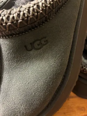 UGG Tazz Platform Slippers in Dark Grey thumbnail 7