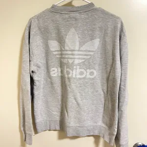 Adidas Originals Women Size Small Gray Crew Neck Sweatshirt Double Logo Pullover thumbnail 2