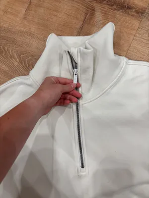 Lululemon 1/4-Zip Pullover thumbnail 3