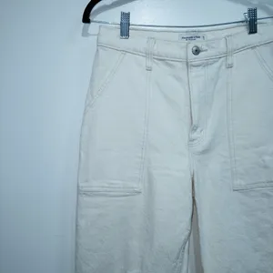 New Abercrombie & Fitch White 90's Straight Ultra High Rise Carpenter Jeans 8 thumbnail 5