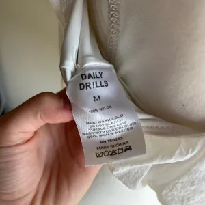 Daily Drills White Bubble Bra Gathered Preppy Activewear Size Medium thumbnail 7