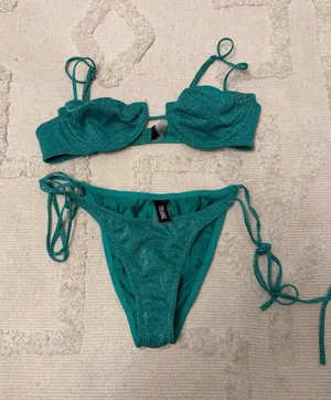 Triangl Set Bikini thumbnail 1