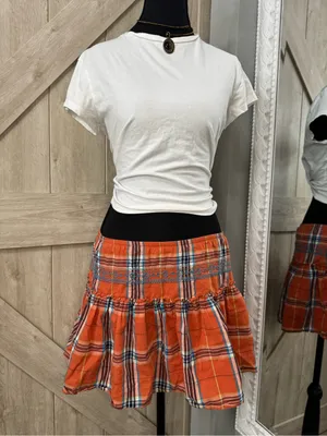 Vintage Y2K Old Navy Plaid Tiered Mini Skirt - Medium thumbnail 3