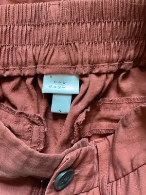 A New Day High Rise Tapered Ankle Pants Rust Terracotta Front Seam Cuffed Size 4 thumbnail 3