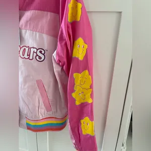 Hot Topic CARE BEARS Rainbow Varsity Bomber Racing Jacket Girls Juniors Size Medium NEW thumbnail 6