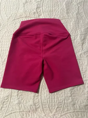 ALO Yoga High-Waist Bike Shorts in Fuchsia thumbnail 4