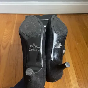 Emilia Booties Pointed Toe‎ Kitten Heel Black Minimalist Neutral Vegan Suede Zip thumbnail 2