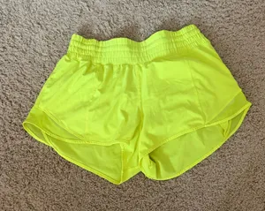 Lululemon Hotty Hot Shorts 2.5" thumbnail 1