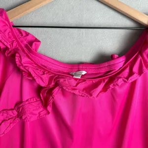 Cato Women’s Pink Ruffle Trim Off the Shoulder 3/4 Sleeve Ribbed Blouse size XL thumbnail 3