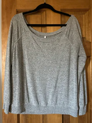 Gray Sweater thumbnail 1