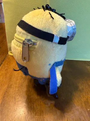 Disney The Despicable Me Minion Plush Keychain Coin Purse thumbnail 5