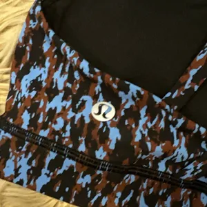 Lululemon energy bra size 6 thumbnail 5