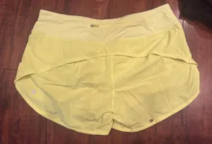 Lululemon Shorts thumbnail 1