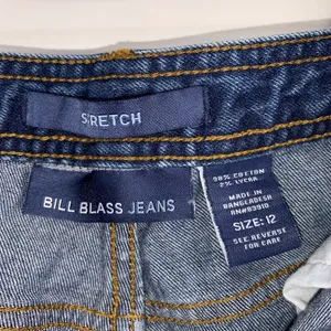 Bill Blass Jeans Womens 12 Blue High Rise Straight Leg‎ Stretch Denim BP0642 thumbnail 2