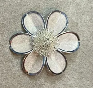 Vintage Flower Pin Brooch Mesh Petal Mixed Metals Silver Plated Silver Tone thumbnail 1