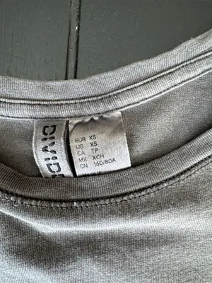 H&M Women's Crop Tee - Gray thumbnail 2