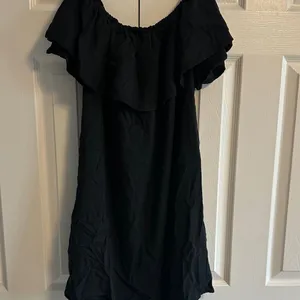 Zara Woman Black Off The Shoulder Dress Size Small thumbnail 6