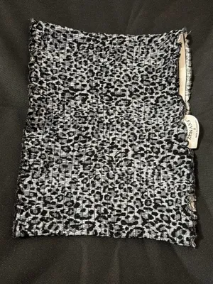 Zenana Outfitters Black & White Smocked Leopard Tube Top thumbnail 3