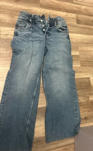 Reformation Jeans High-Rise Straight thumbnail 1