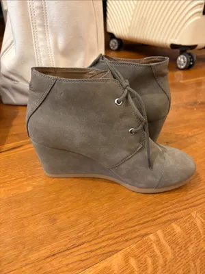 Toms Colette Dark Taupe Lace-Up Ankle Wedge Booties Size 6 thumbnail 4