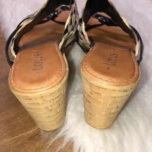 Lotus wedge sandals size 7 Tan thumbnail 4