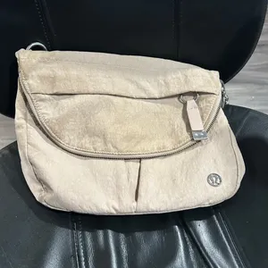 lululemon athletica Cream Crossbody Bag thumbnail 2
