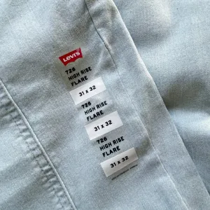 Levi's 726 Women's Light Wash High Rise Flare Jeans Size 12 thumbnail 7
