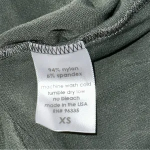 Susana Monaco Women’s Size XS Army Green Flared Sleeve Long Sleeve Top thumbnail 6