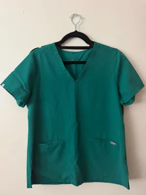 FIGS Scrub Top Two-Pocket Hunter Green thumbnail 2