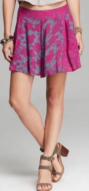 Free People Sheila‎ Vivid Purple & Gray Floral Culotte Shorts sz 2 boho thumbnail 1
