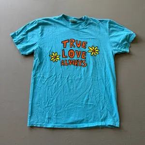 Comfort Colors True Love Always "Daisy Age" T-Shirt thumbnail 2