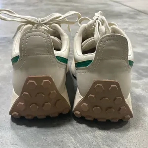 DV by Dolce Vita Braiden womens off white cream green sneakers athletic shoes thumbnail 5