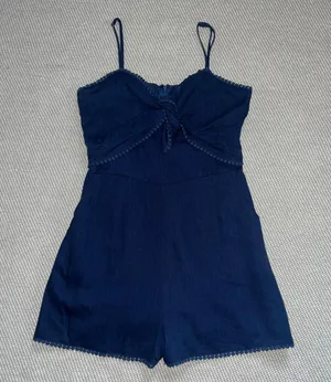 HYFVE Navy Blue Lightweight Denim Bow Front Romper Sz M thumbnail 1
