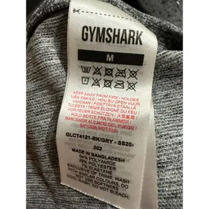 Gymshark Adapt Ombre Seamless Long Sleeve Crop Top Black‎ Grey Size M thumbnail 3