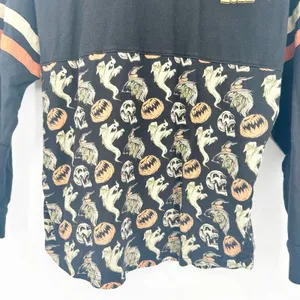 Universal Studios Womens HHN 2022 Spooky Core Halloween‎ Spirit Jersey Size S thumbnail 3