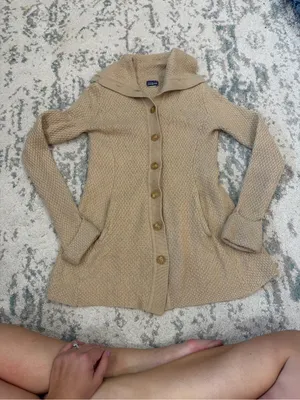 Patagonia Merino Sweater Coat XS Tan 100% Merino Wool Style 50460 thumbnail 2