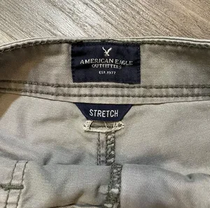 American Eagle Outfitters shorts thumbnail 2