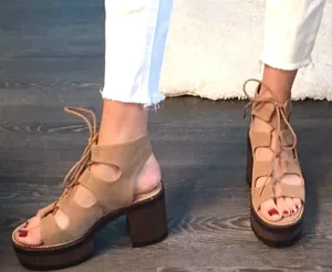 Pull & Bear Platform Lace-up Sandals thumbnail 6
