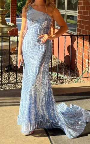 Prom Dress Lulus thumbnail 1