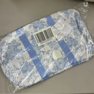 LoveShackFancy Pottery Barn Damask Classic Duffle Weekender Bag Blue Floral NWT thumbnail 2