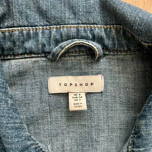 Topshop Women's Blue 70's Chuck-on Denim Jacket Oversized size S NWOT thumbnail 4