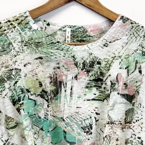 Tryst Womens S T-Shirt‎ Twist Front Round Neck Abstract Green Pink White Active thumbnail 3