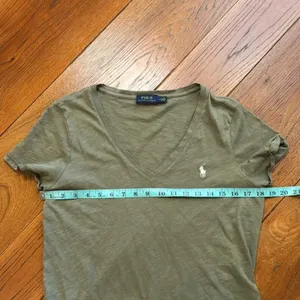 Ralph Lauren Olive Short Sleeve‎ V-Neck Tee thumbnail 5