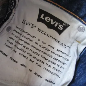 NWT Levi's Wellthread Ribcage Straight Ankle Super High Rise Crop Jeans 25 thumbnail 4