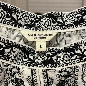 Max Studio top size Large thumbnail 3
