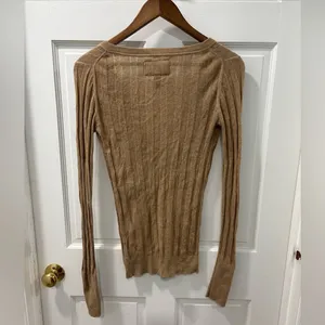 Y2K American Eagle Women’s Sweater Size L Tan Bella Swan Style Mint Condition thumbnail 4