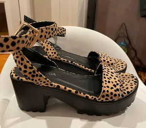 Platform Sandal Tan Size 5.5 thumbnail 1