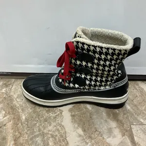 Sorel Tivoli Houndstooth Women’s Black White Waterproof Snow Boots Lined Size 7 thumbnail 6